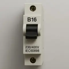 Wyłącznik nadprądowy B16, 230/400V. Dowiedz się, jak podłączyć bezpiecznik B16, aby zapewnić bezpieczeństwo instalacji elektrycznej.