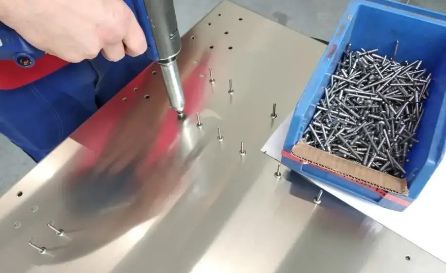 Nity zrywalne do rolet - jak dobrać i poprawnie zamontować?
